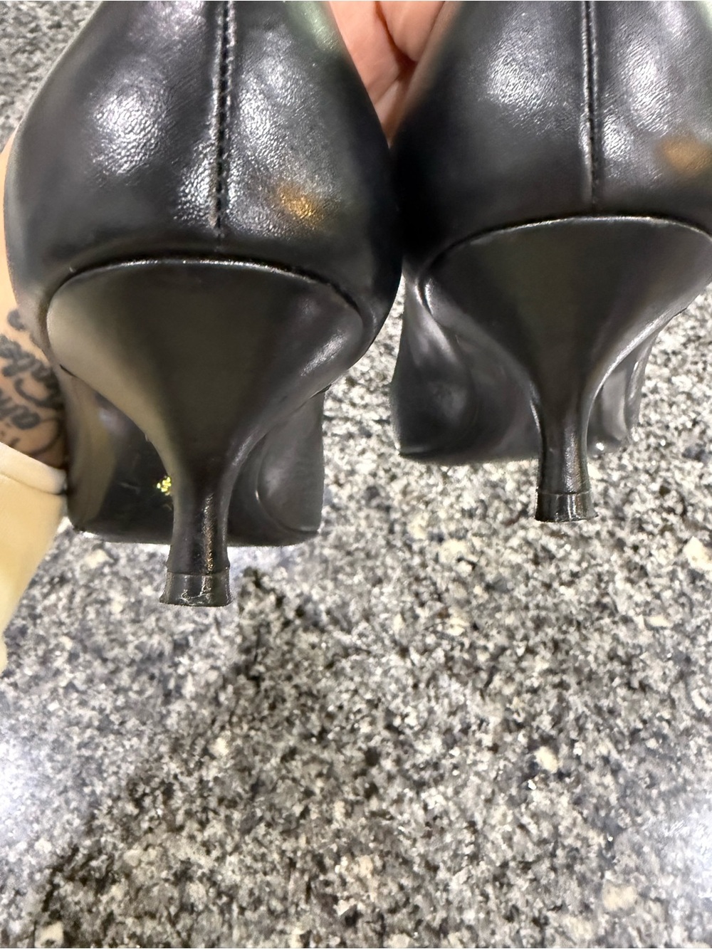 Stuart Weitzman❌sold❌ - Picture 4 of 7